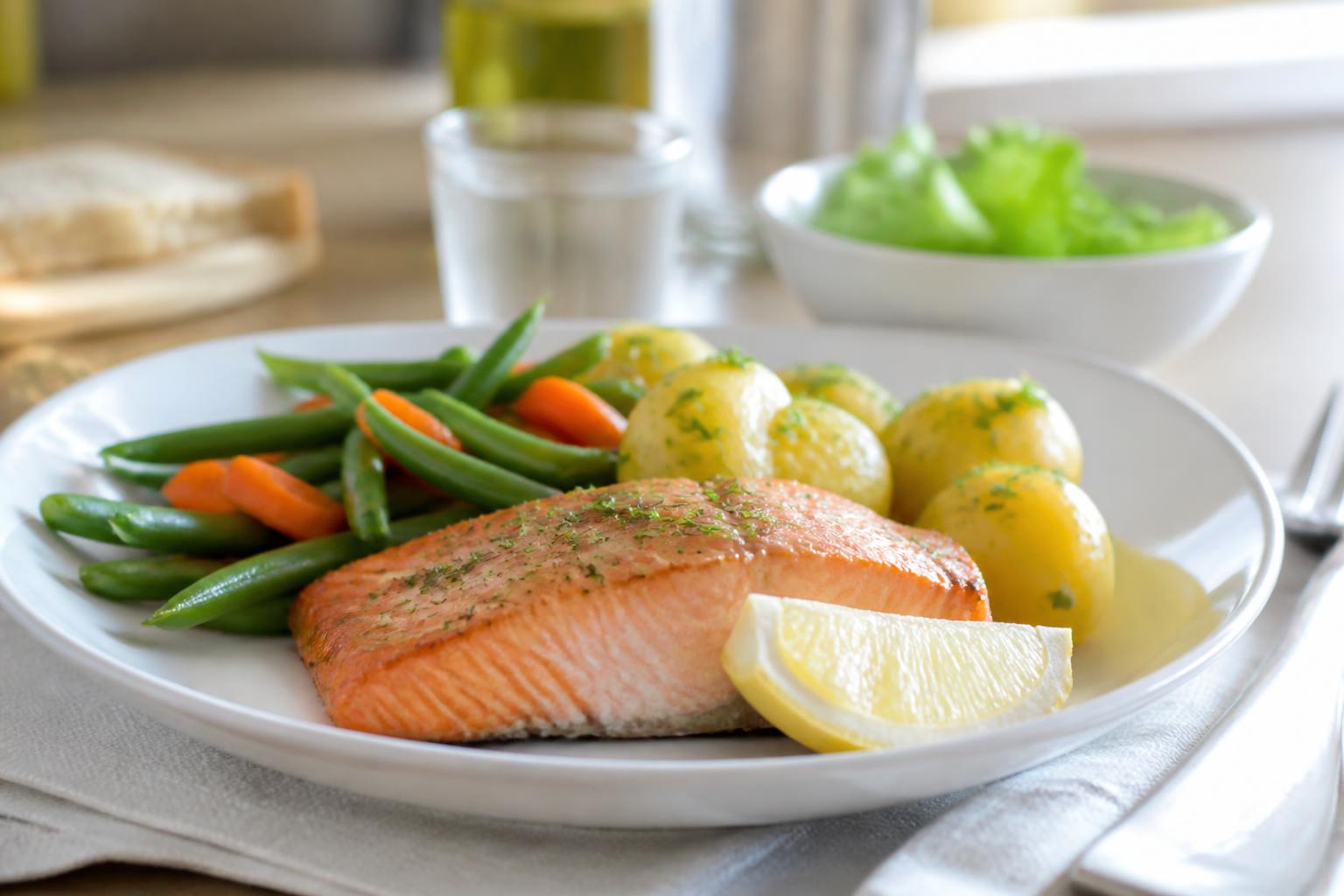 découvrez un menu équilibré pour senior avec 7 jours de repas sains, variés et adaptés aux besoins nutritionnels des personnes âgées pour une meilleure santé au quotidien.